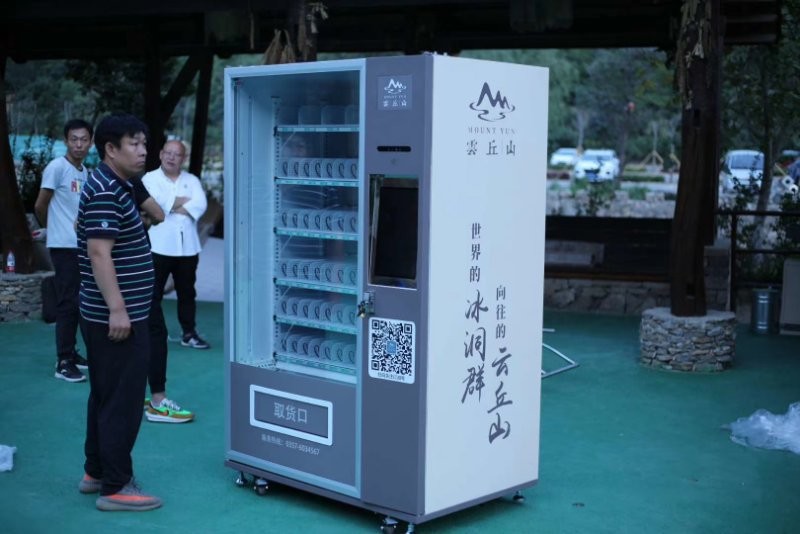 智能后臺(tái)系統(tǒng)大顯身手！無人售貨機(jī)成本這樣降，效益噌噌漲！
