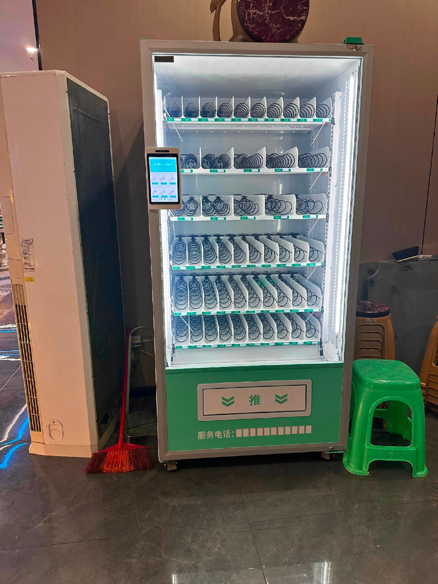 探秘 “大數據賦能” 下的智購科技自動售貨機，洞察消費新趨勢